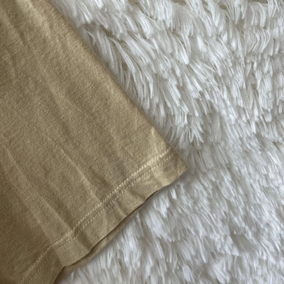 CAMISETA USADA COMME DES GARCONS BEIGE ROSA NARANJA BUENA Foto 4 de 4