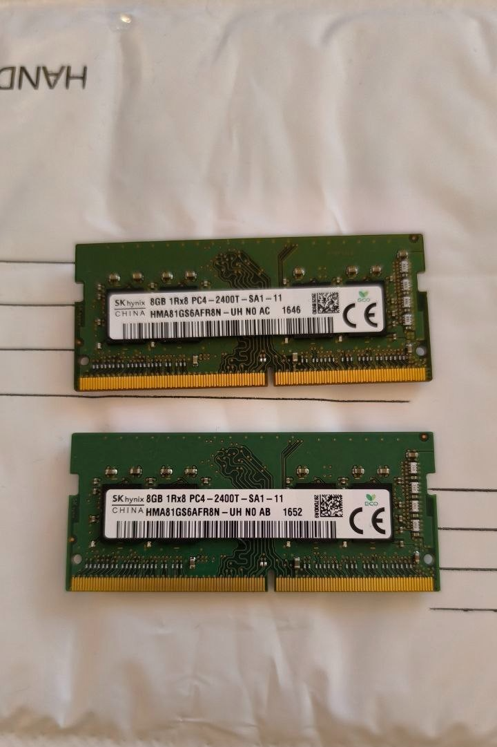Single Module - SK hynix 8GB DDR4 (1Rx8) PC4-2400T-SA1-11 SODIMM