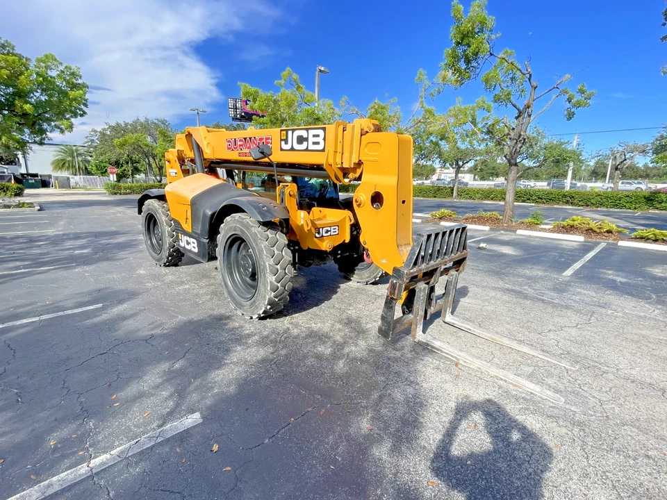 2021 JCB 509-42 Telehandler Forklift - Diesel - 9,000 lbs Max Lift - 1,185 Hours - Image 4 of 4