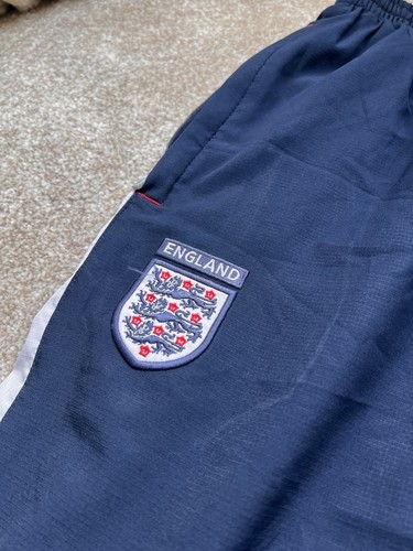 Umbro Vintage 2005 - England 3/4 shorts - size small - Picture 3 of 7