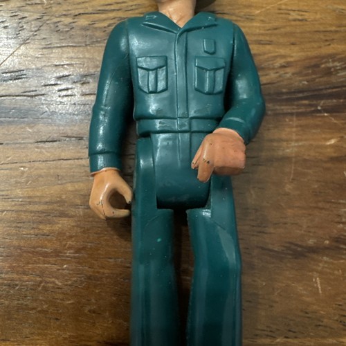 Vintage 1974 Fisher-Price Adventure People Wilderness Patrol Male Ranger Figure - Picture 3 of 8