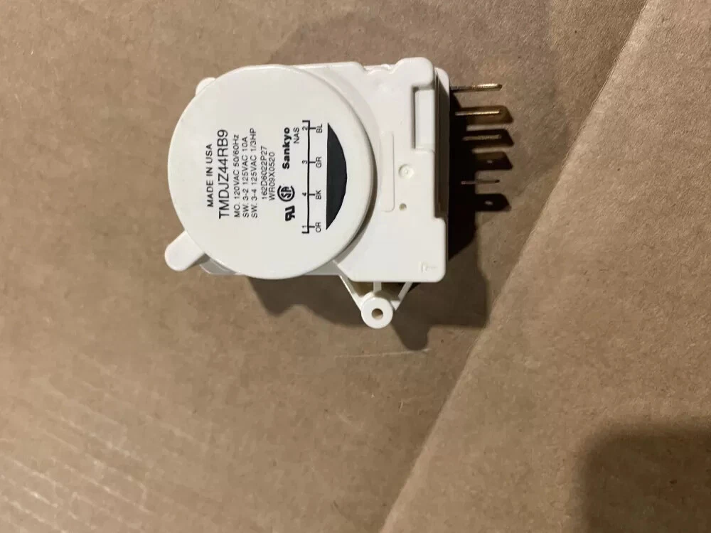 Kenmore Hotpoint AP2061721 Refrigerator Defrost Timer AZ78864 | BK1590
Opens in a new window or tab