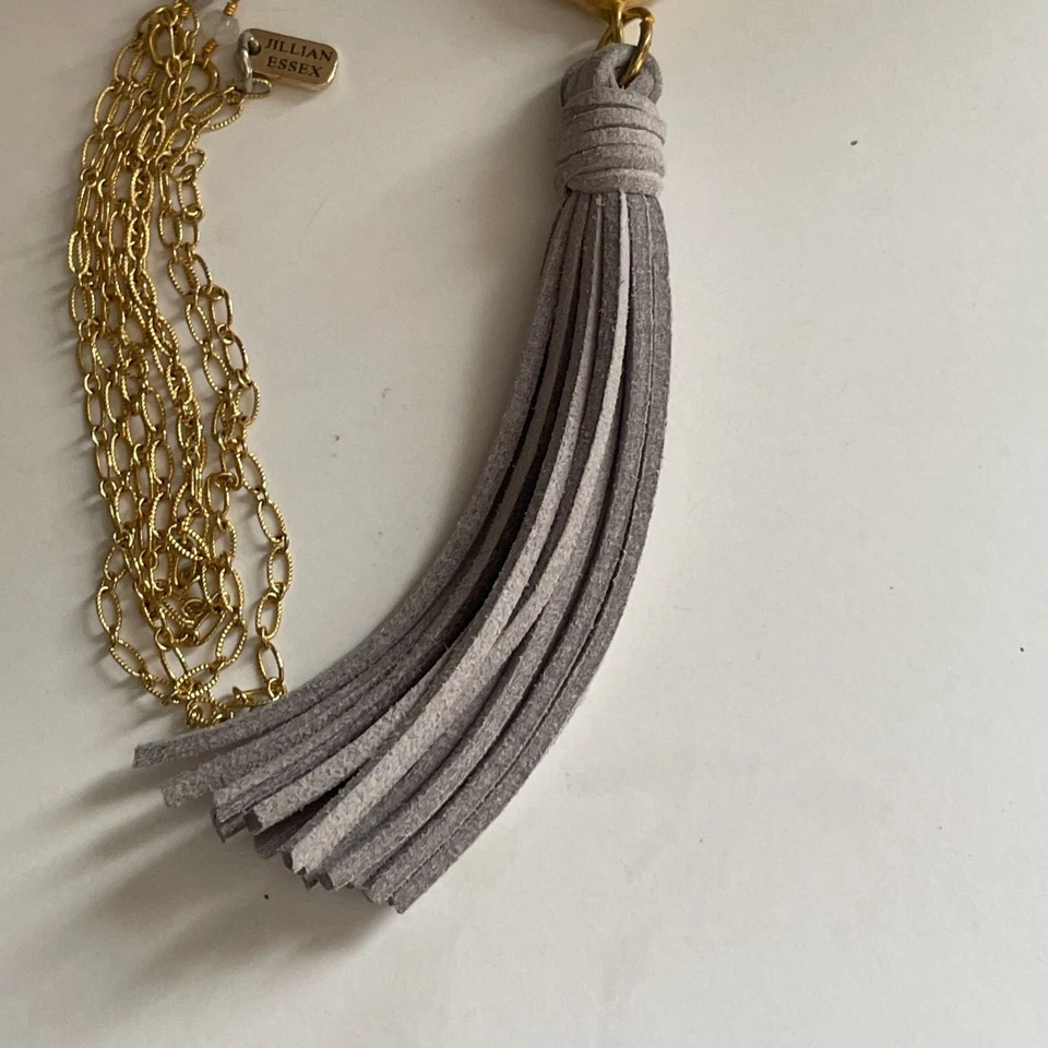 Collar Jillian Essex Hecho a Mano Cuarzo Blanco Colgante Cuero Borla 20" Gota Foto 4 de 4