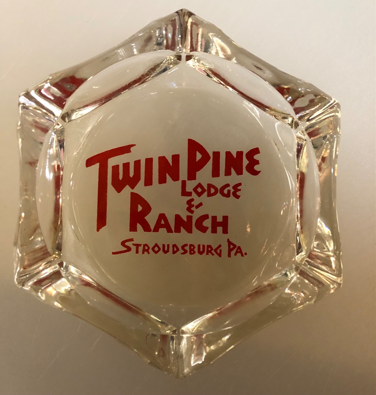 Vintage Ashtray Twin Pine Lodge & Ranch Stroudsburg PA Mint Condition
