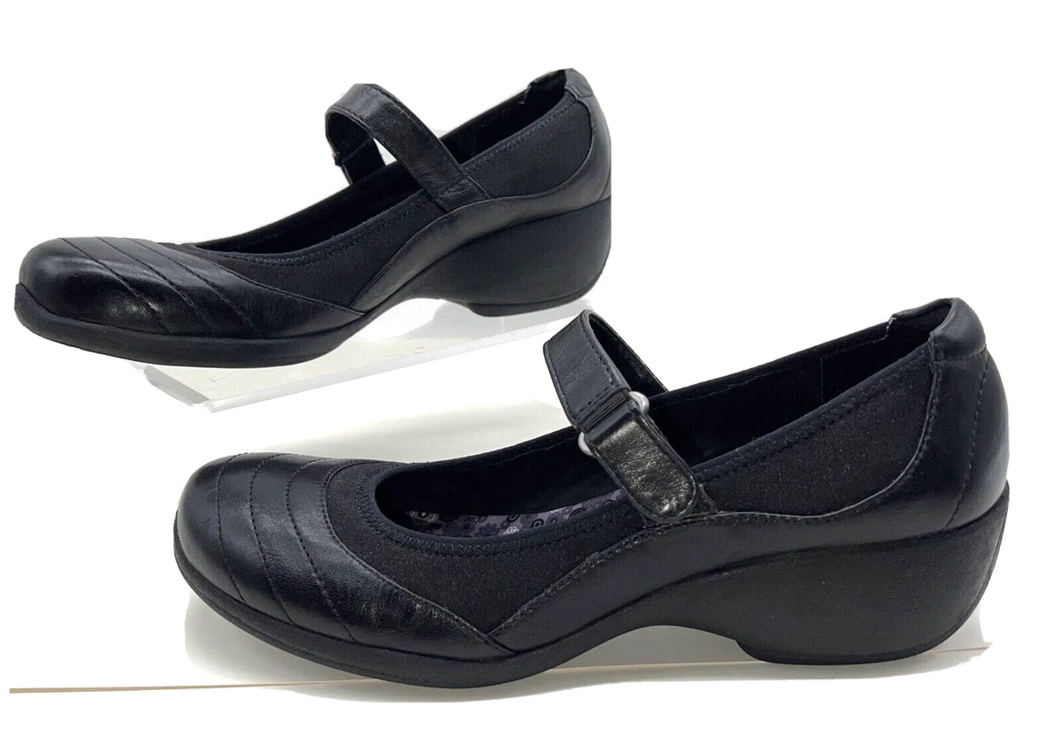 Buy naturalizer shoes clearance