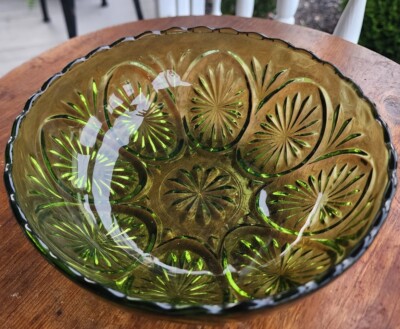 Vintage Anchor Hocking Avocado Green Pressed Glass Salad Bowl Candy Nut Dish