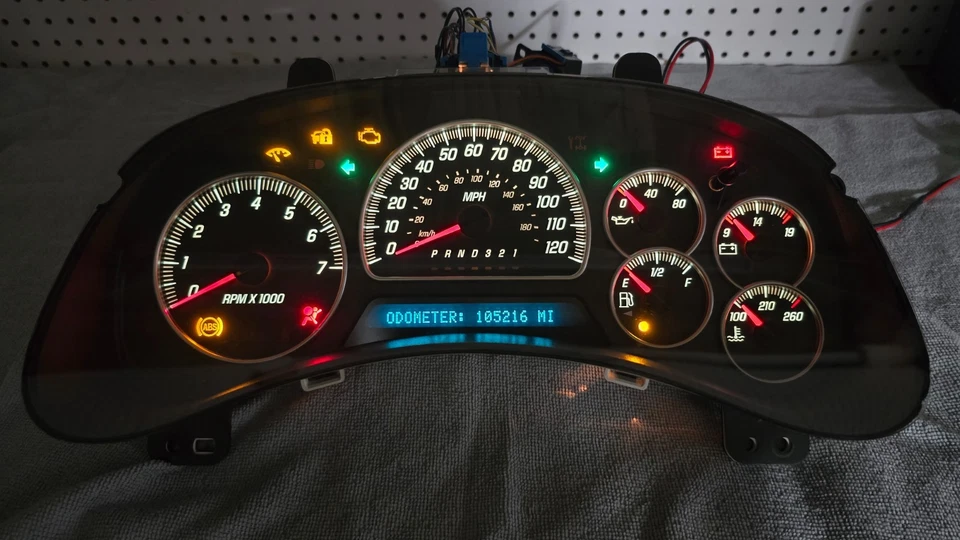 GMC Envoy Gauge Cluster 2002-2009 Foto 3 de 4