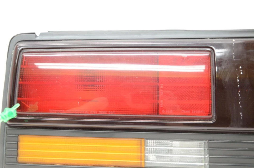 Lanterna traseira esquerda do motorista e luz indicadora compatível com 87-89 MR2 - Imagem 2 de 4