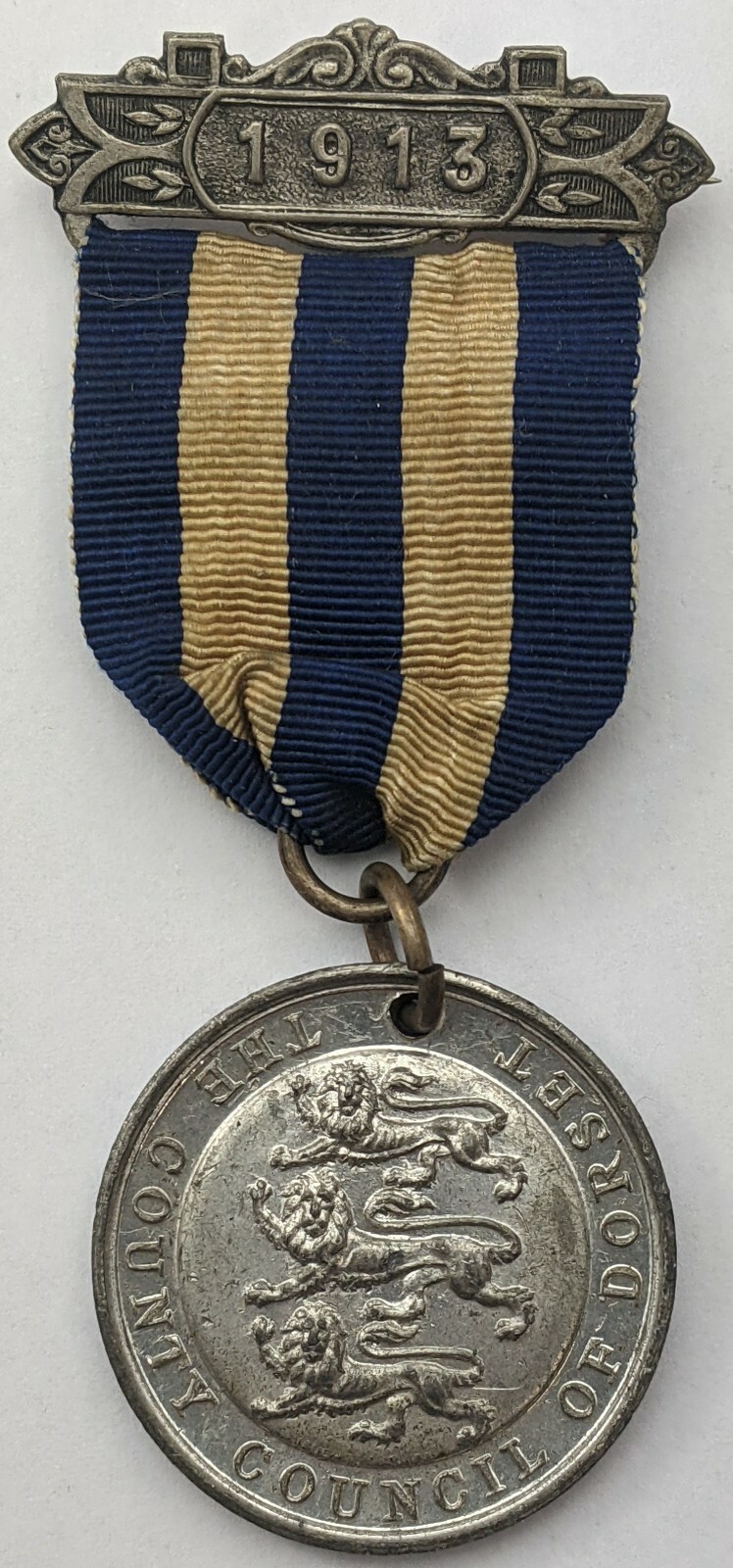 Foto 1 di 2
