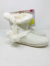 Chinese Laundry Women  s Indoor/Outdoor Non-Slip Sole House Slipper Size 9