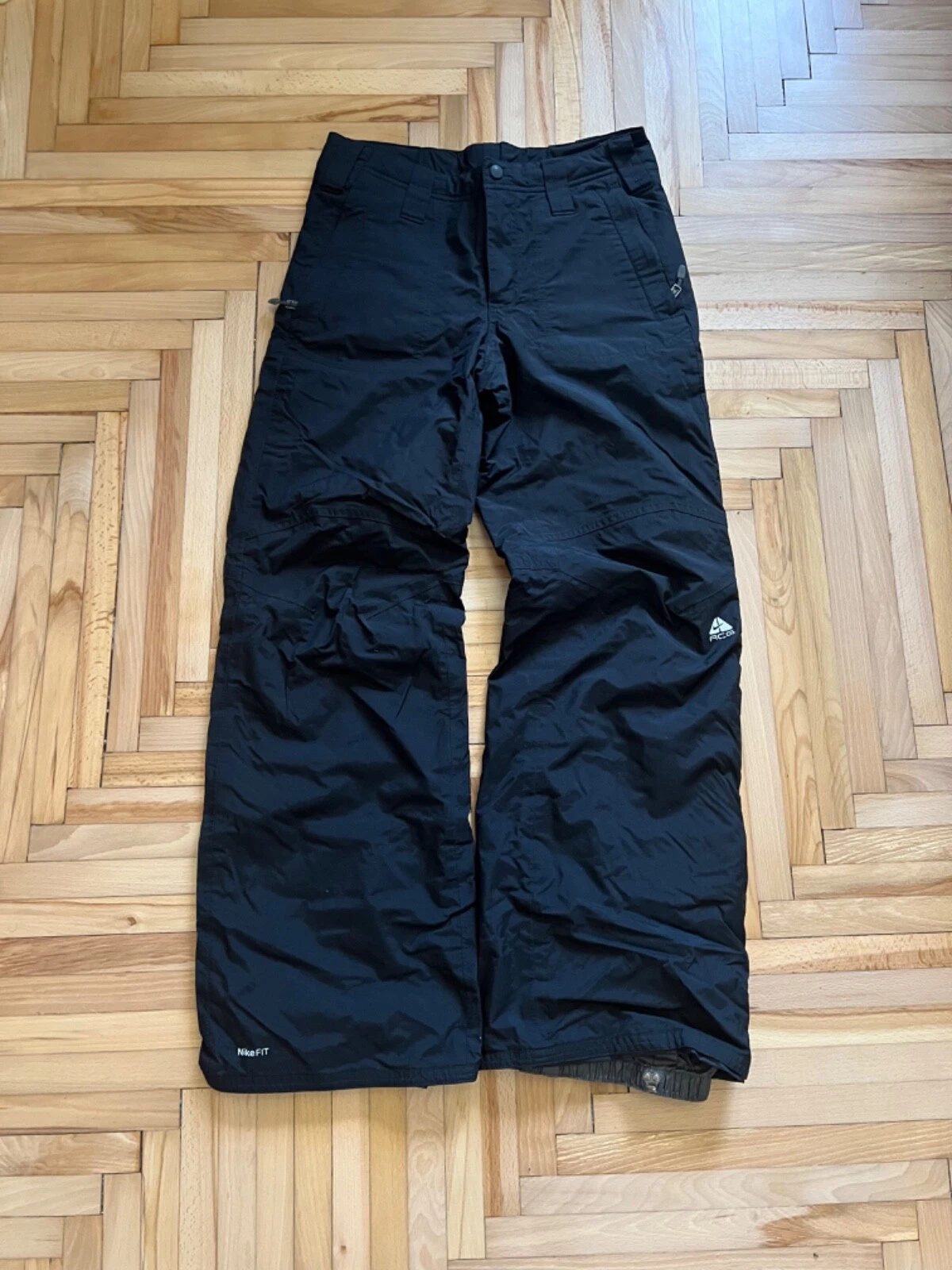 ski pants nike acg womens
Opens in a new window or tab
