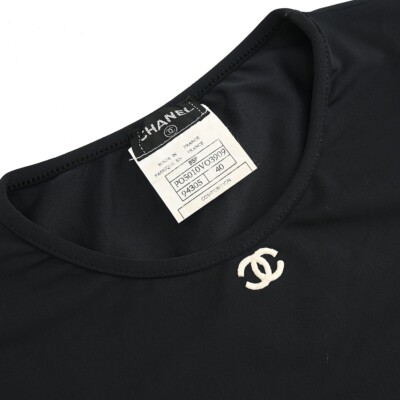 CHANEL ブラック Tシャツ Lサイズ Chanel Cropped T-shirt Black 95P #40 172376 | eBay