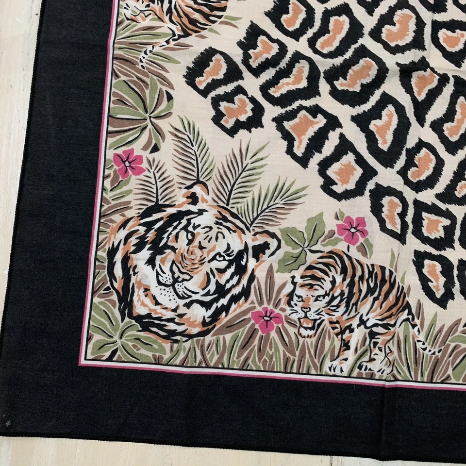 BANDANA TIGRE - De colección Años 80-90 Negro Naranja Verde Hecho a Mano con Orgullo Hecho en EE. UU. Foto 3 de 4