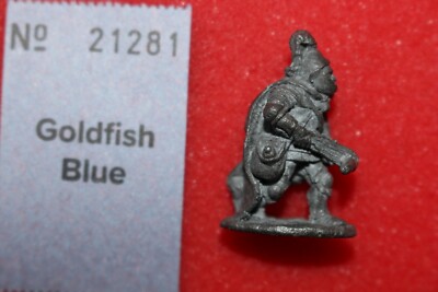 Citadel C01 Fighter Fighters with Armbow Xbow 2nd Compendium Games Workshop