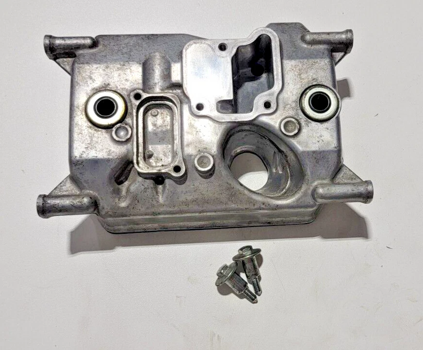 Cubierta basculante culata trasera Honda VT750 2001-2007 Shadow Spirit 750 Deluxe Foto 2 de 4