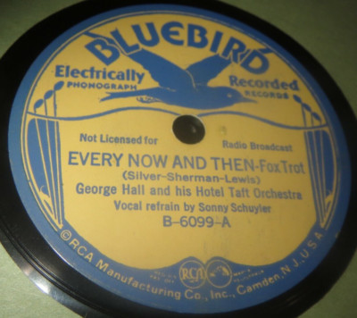 George Hall - Every Now and Then / Accent on Youth (1935) Bluebird 78, sharp EX