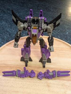 Transformers Thrilling 30 Generations Skywarp - Complete!