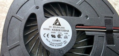 Original Acer Aspire V3-571 V3-571G CPU Lüfter KSB06105HA AJ82 DC280009KD0