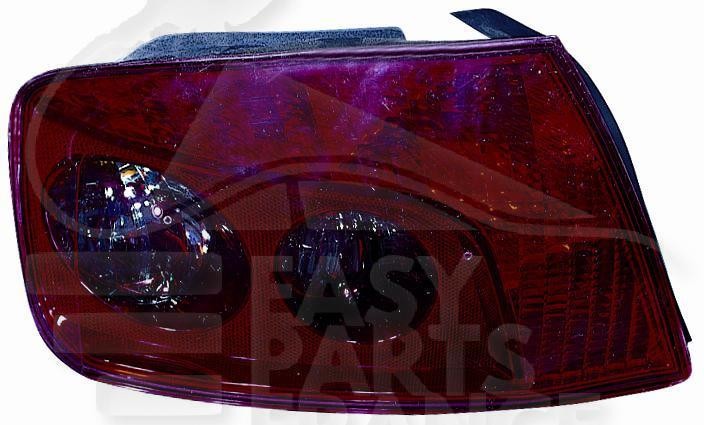 Feu arrière gauche Peugeot 407 4 portes pour réparation contrôle technique
