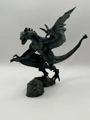 McFarlane s Dragons Quest for the Lost King Berserker Clan Series 2