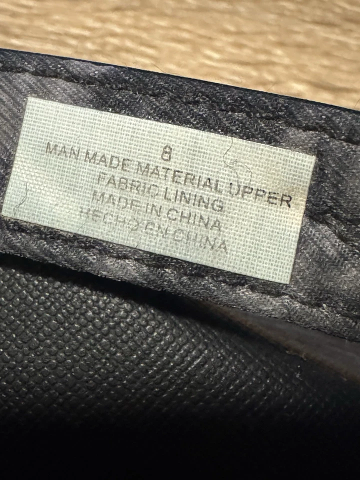 Sandálias Flojos femininas 8 chinelos tanga couro vegano preto almofada deslizante - Imagem 4 de 4