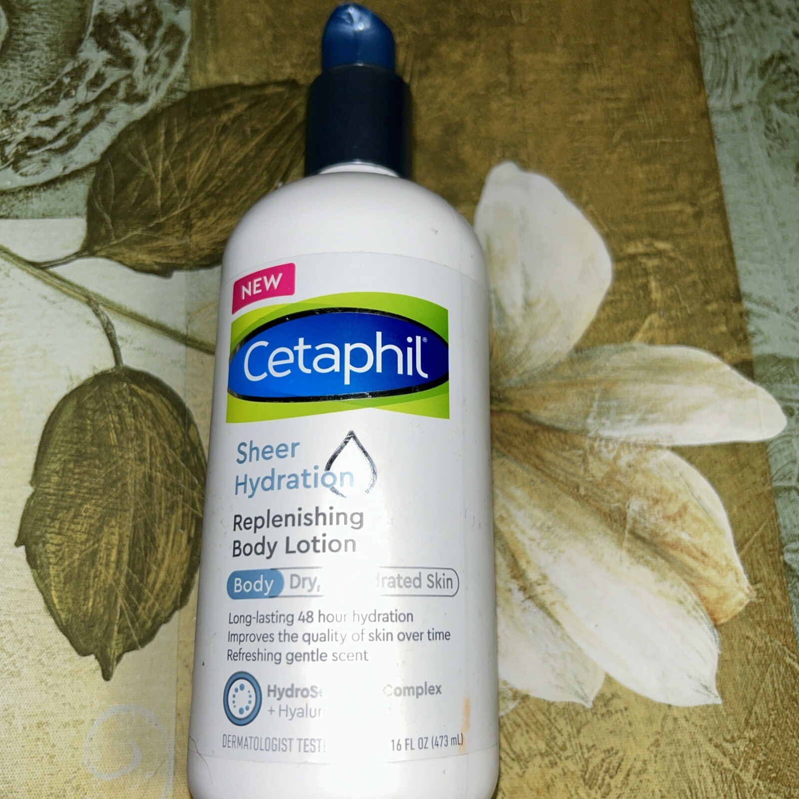 Cetaphil Sheer Hydration Replenishing Body Lotion16 oz for Dry