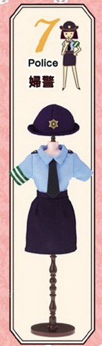 Re-Ment Dollhouse Barbie Blythe Uniform Cloth Set of 8 DISCONTINUED - Picture 8 of 9