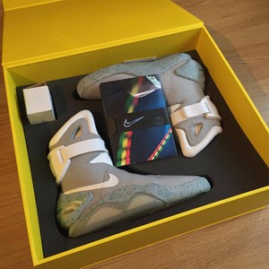 nike mag box