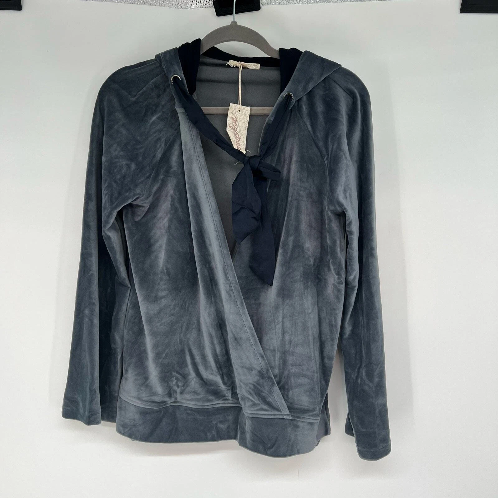 NWT Mystree Velour Wrap Tie Hoodie Women's Size S Gray Pullover Cozy Athleisure