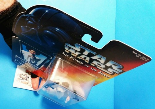 CHOOSE💥Star Wars💥PRINCESS LEIA💥Power Of Force Red Card💥2 & 3 BAND VARIANTS - Picture 17 of 19