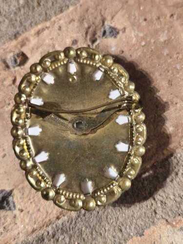 Brooch Pin 1960s Vintage Costume Jewelry West Germany Courting Couple Oval 2" - Picture 4 of 9