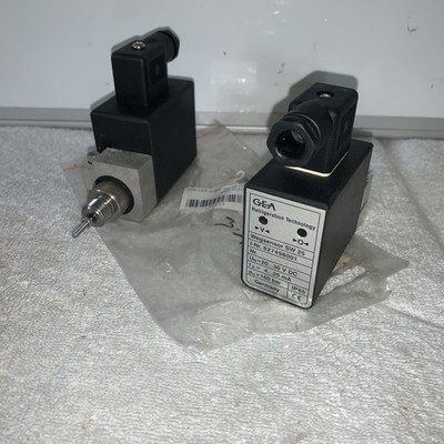 (2) GEA 390-004200-A53 Refrigeration Wegsensor SW-25 Chiller Slide Valve Sensor
