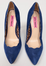 Betsey Johnson Aavery Suede Pumps Blue Scalloped Pointed Toe Gold Heart Heels 8