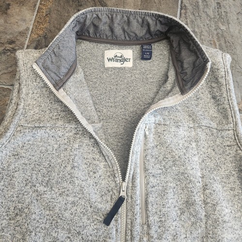 Wrangler Vest Mens L Full Zip Fleece Western Workwear Cowboy Utility Outdoors - Picture 3 of 9