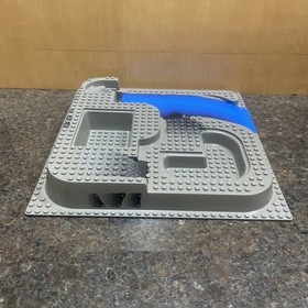 LEGO Baseplate Raised 32x32 6092pb02 Alpha Team Three Level Ogel Center Set 6776