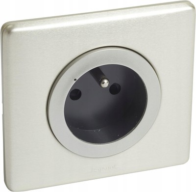 D5 Legrand LEG67775 Celiane with Netatmo x, 3680 W, Metall-titane