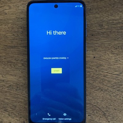 Motorola Moto G Play (2024) XT2413V 64GB TracFone, Sapphire Blue, Excellent