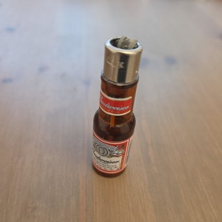 GAS BEER BOTTLE BUDWEISER POCKET LIGHTER SLIDE IGNITER GREAT WORKING CONDITION