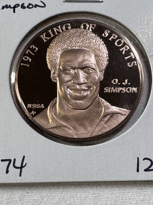#ad 1974 OJ Simpson the 1973 King of Sports Bronze Medal by the Franklin Mint $12.00