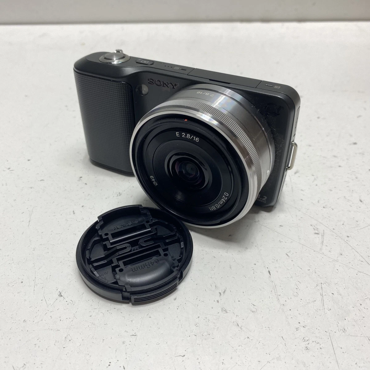 SONY α NEX-3/E 2.8/16mm (良品） Sony Alpha NEX-3 Compact Interchangeable Lens Digital Camera w
