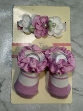 NWT Baby Essentials Headband and Bow Socks Set Pink and White