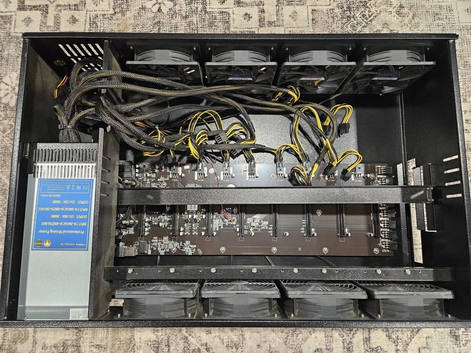 Estuche de servidor VTRETU 8 GPU Mining Rig para criptomineros Foto 3 de 4