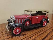 National Motor Museum Mint  1932 Confederate Series Chevy Phaeton Car SST5410