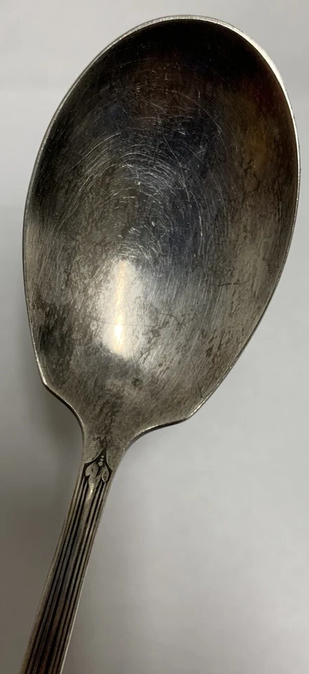 Wm Rogers Sectional Sugar Spoon -Flatware - Single - Mz51 - Image 3 of 4