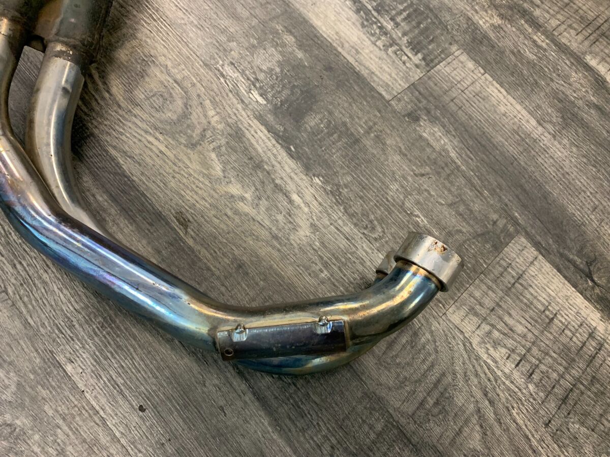 Kawasaki 1988 1989 1990 ZX1000 ZX10 Ninja OEM Left Muffler Kawasaki 1988 1989 1990 ZX1000 ZX10 Ninja OEM Left Muffler