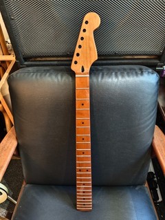 Lovely Roasted Maple Electric Guitar Neck with Gloss Finish RC