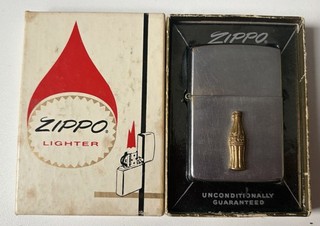 RARE VINTAGE 1966 ZIPPO LIGHTER COCA COLA BOTTLE EMBLEM ORIGINAL BOX & LEAFLET