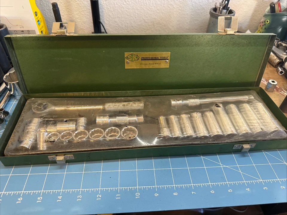 SK Professional Hand Tools 24 Piece Metric Set 3/8 Drive Socket Set 1853 - Image 4 of 4