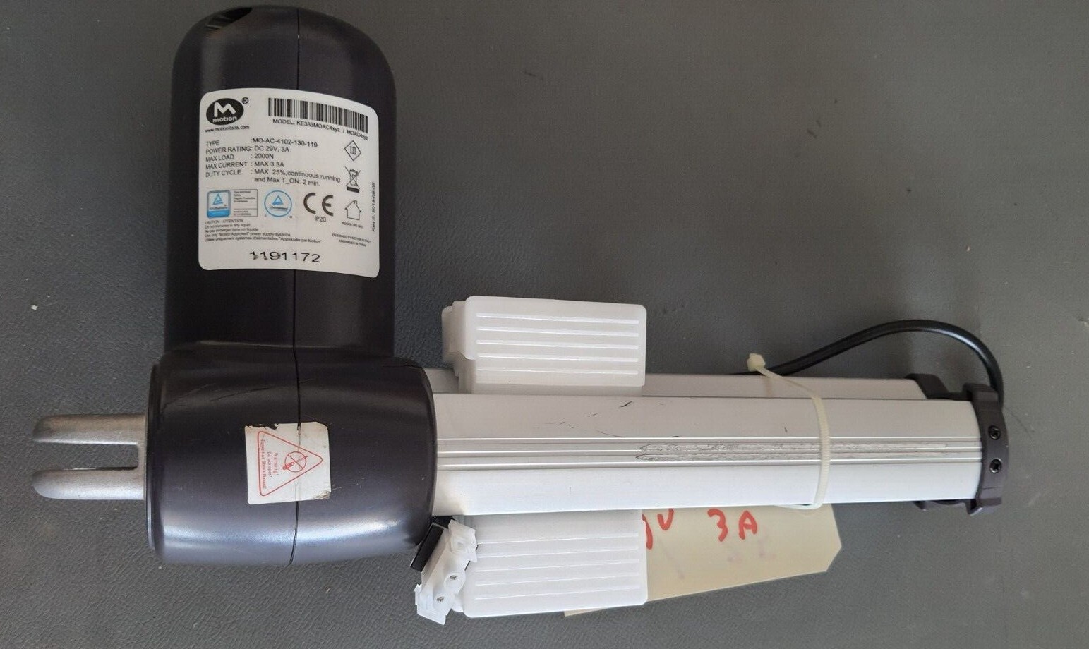 Moteur canapé électrique Motion MO-AC-4102 pour réparer un relax bloqué
