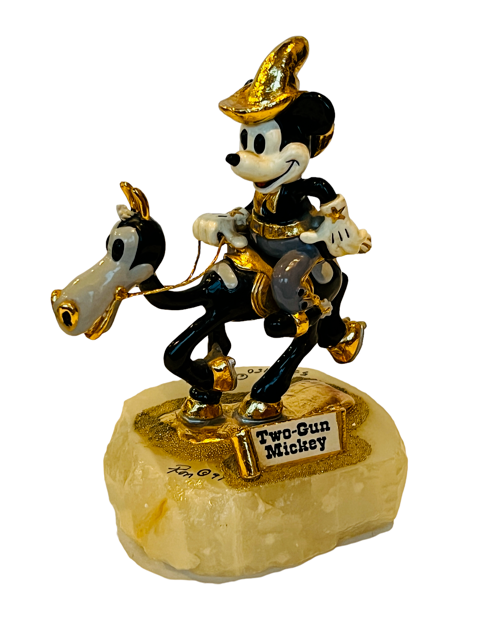 Mickey Mouse figurine vtg SIGNED Ron Lee Disney sculpture Two Gun 